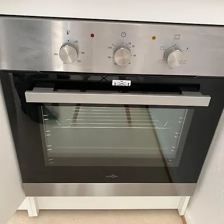 35 - Centre Ville, Proche Bale * Saint-Louis (Haut-Rhin)