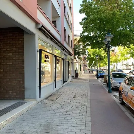 Apartment 35 - Centre Ville, Proche Bale